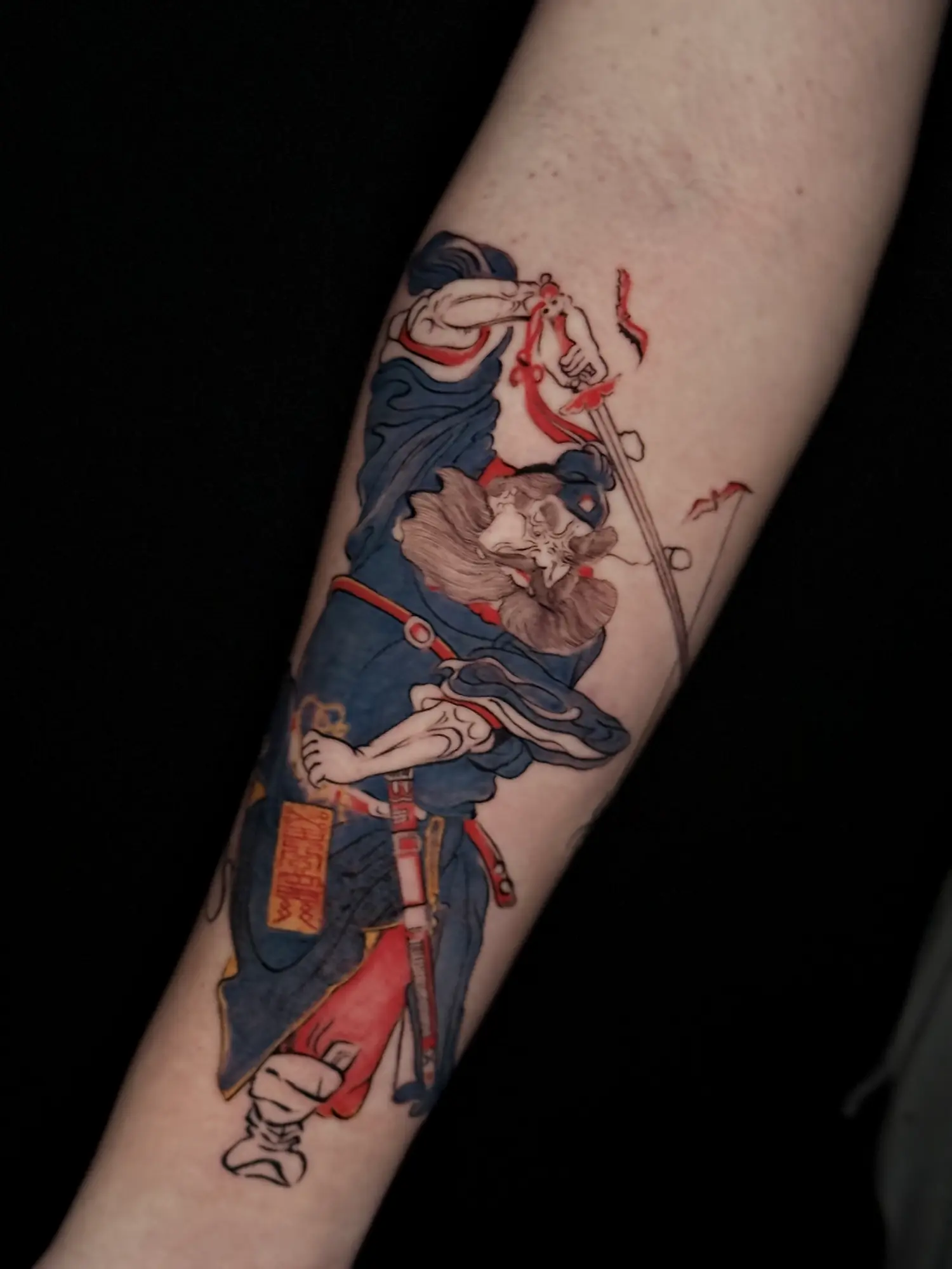 Spalvinė japoniško motyvo tatuiruotė